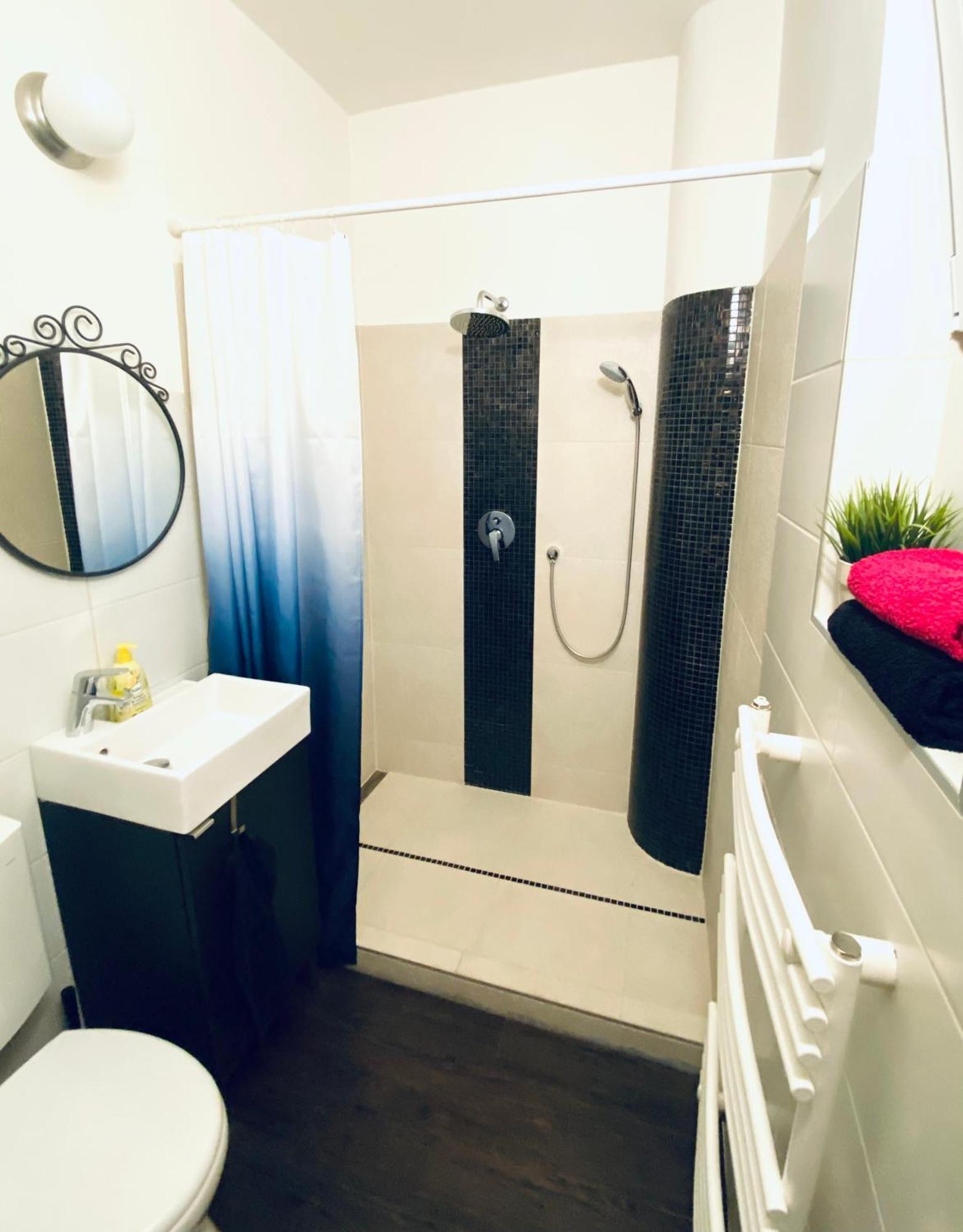 B32 Gellert Apartment Будапеща Екстериор снимка