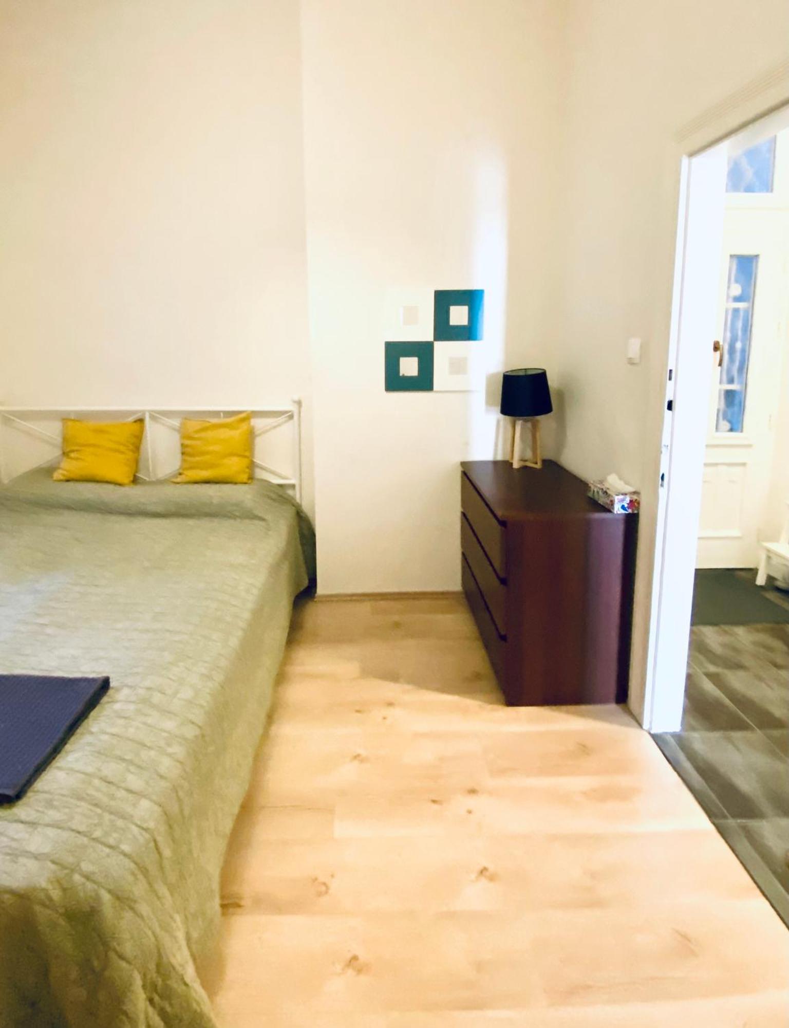 B32 Gellert Apartment Будапеща Екстериор снимка